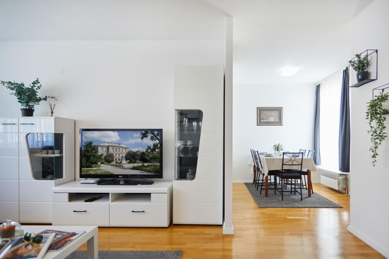 Spacious 2Bdr Apartment Near Business District Zagreb Eksteriør billede